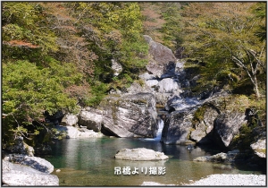 瀬戸川渓谷　アメガエリの滝