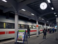 スイス Interlaken-West駅 22:06