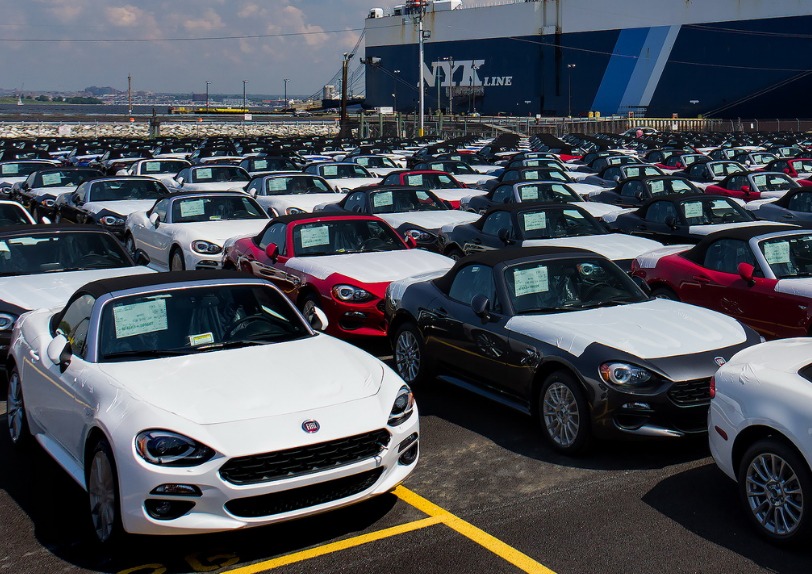 Fiat 124 Spider Arrives In The US