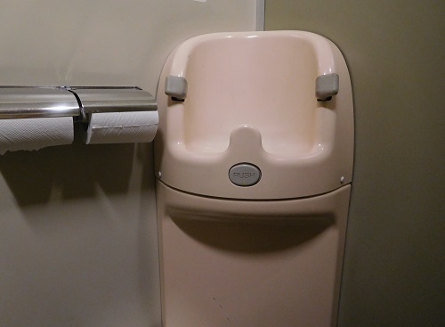 トイレの待機椅子
